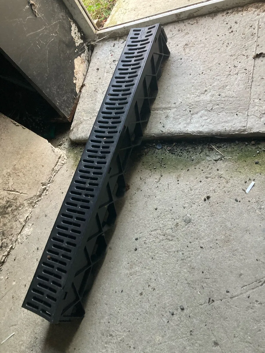 Aquaflow 1M PVC Channel - Image 1