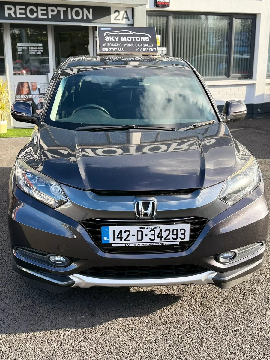2014 Honda Vezel(HRV)1.5 hybrid auto,45k Miles - Image 2