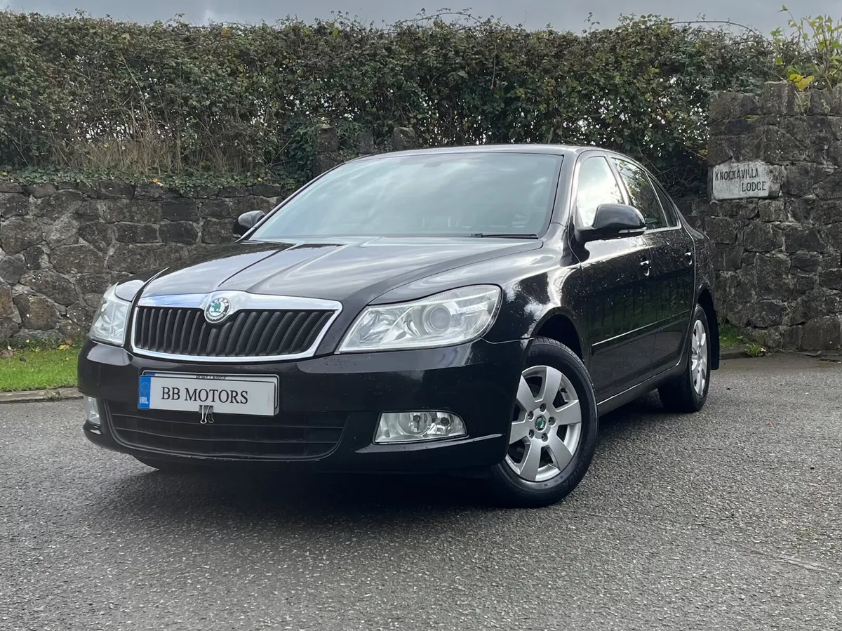 Skoda Octavia 1.2 TSI 105BHP ELEGANCE - Image 1