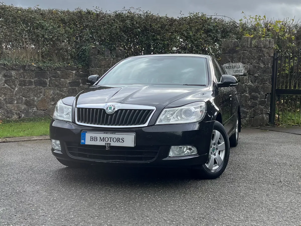 Skoda Octavia 1.2 TSI 105BHP ELEGANCE - Image 2