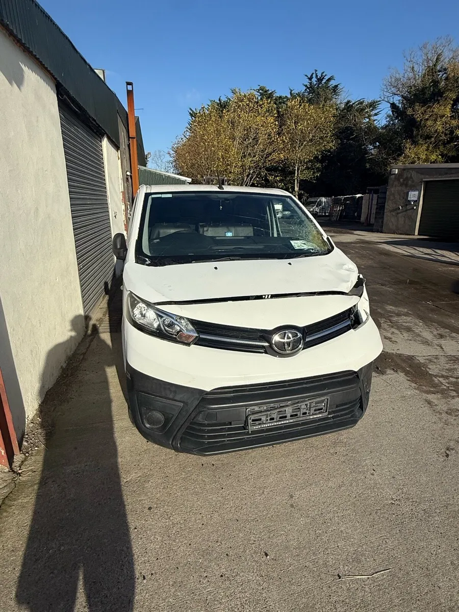 Toyota proace custom - Image 2