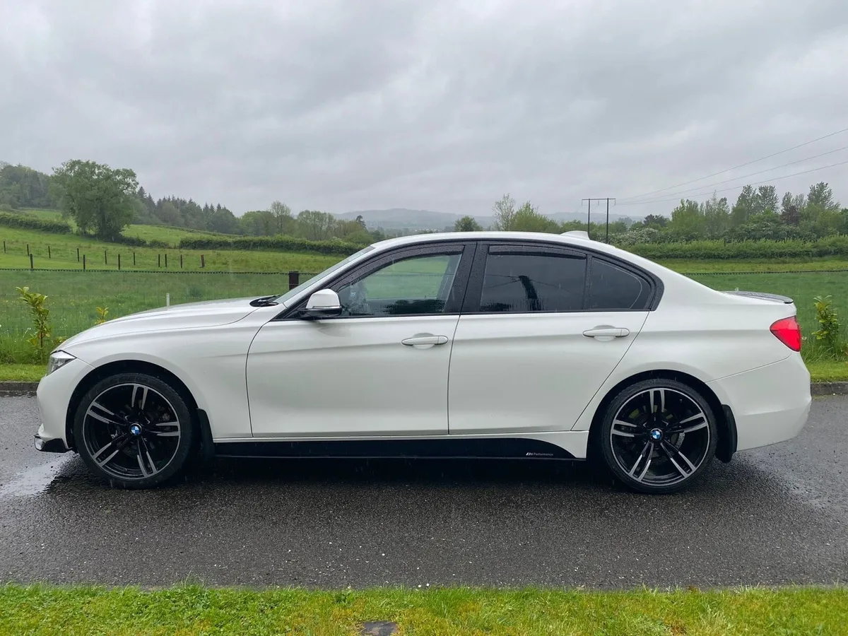 2016 BMW BMW 3 Series - Image 2