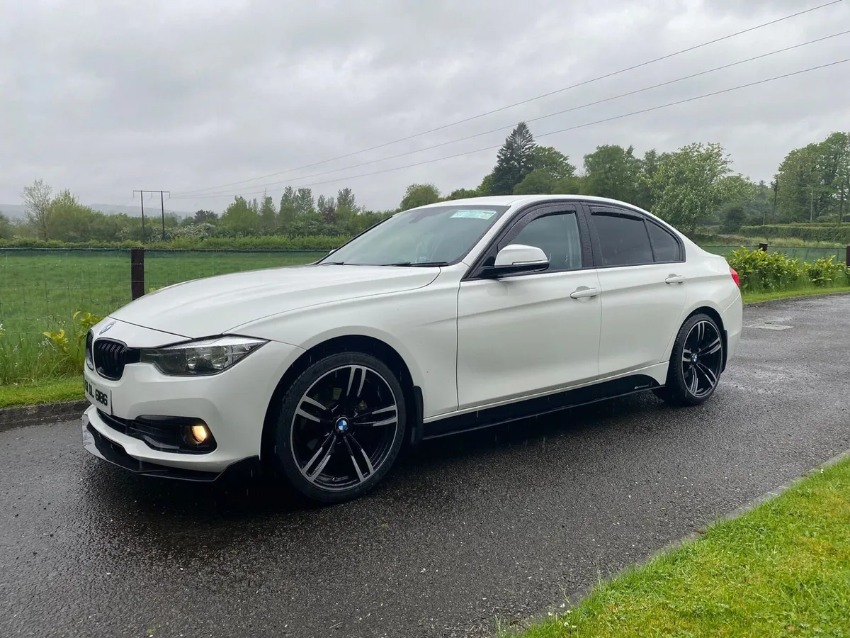 2016 BMW BMW 3 Series - Image 3