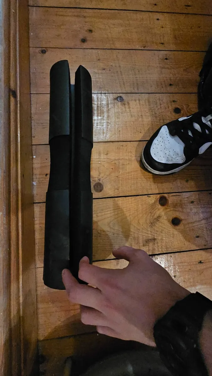 Free home gym equipment (bench, barbell, dumbbells - Image 4