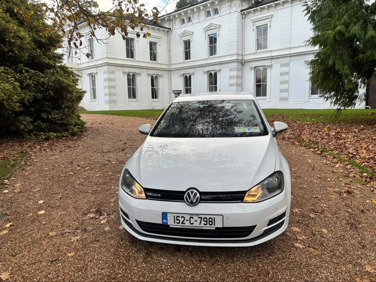 152 Volkswagen Golf 1.6 TDI 110 bhp 6 speed high s - Image 3