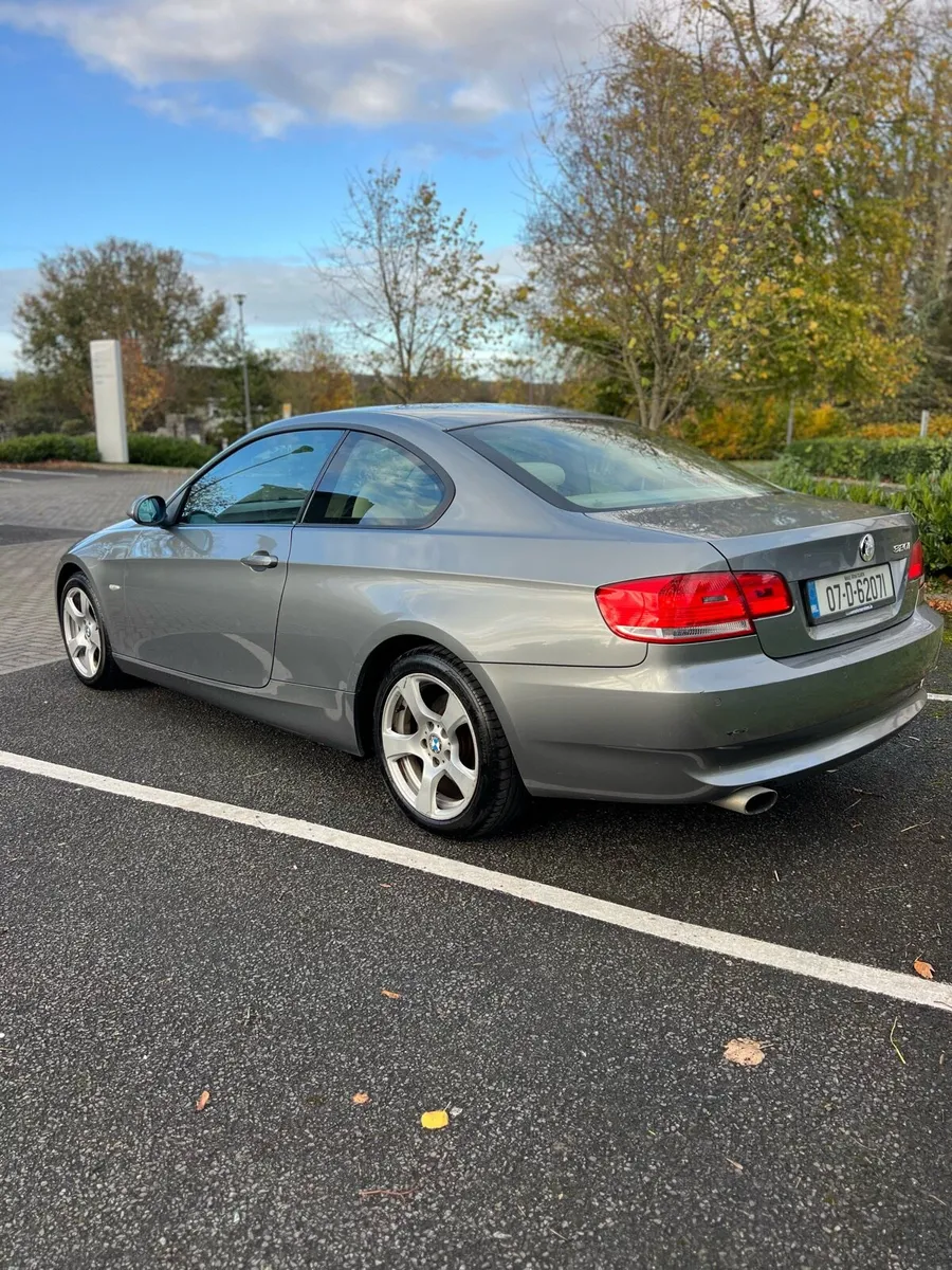 BMW 320I 2.0 PETROL AUTOMATIC - Image 4