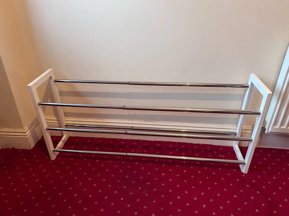 Expandable Shoe Rack - Like New - Image 1