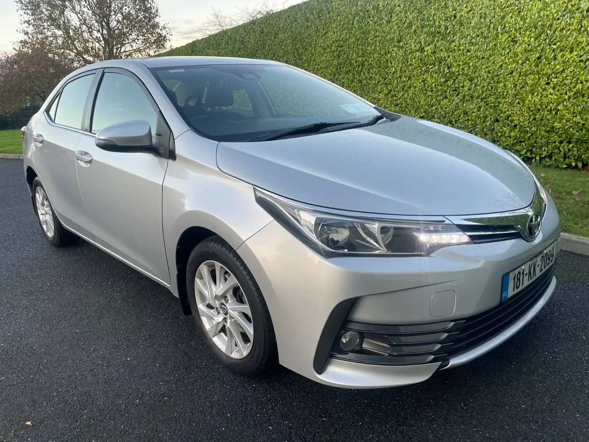 Toyota Corolla 2018 Petrol - Image 2