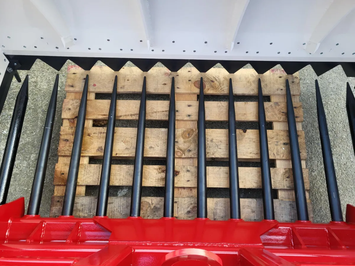 Newrock Shear Grabs - Image 4