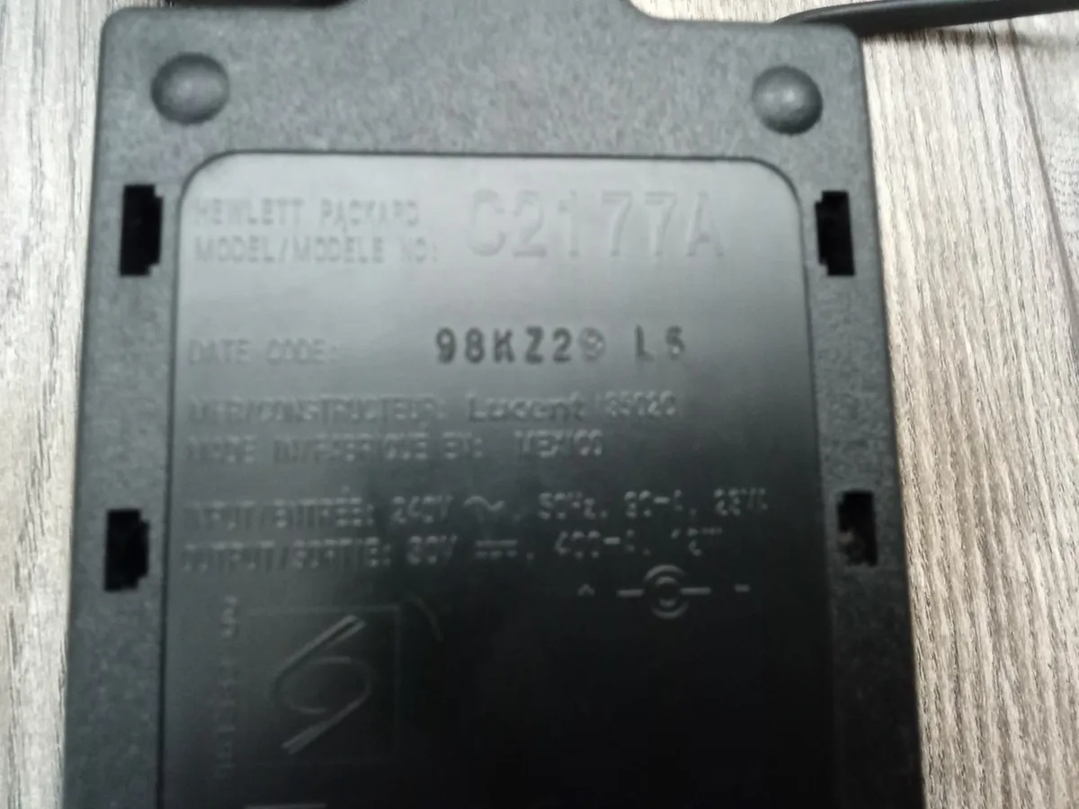 30 Volt Adaptor. - Image 2