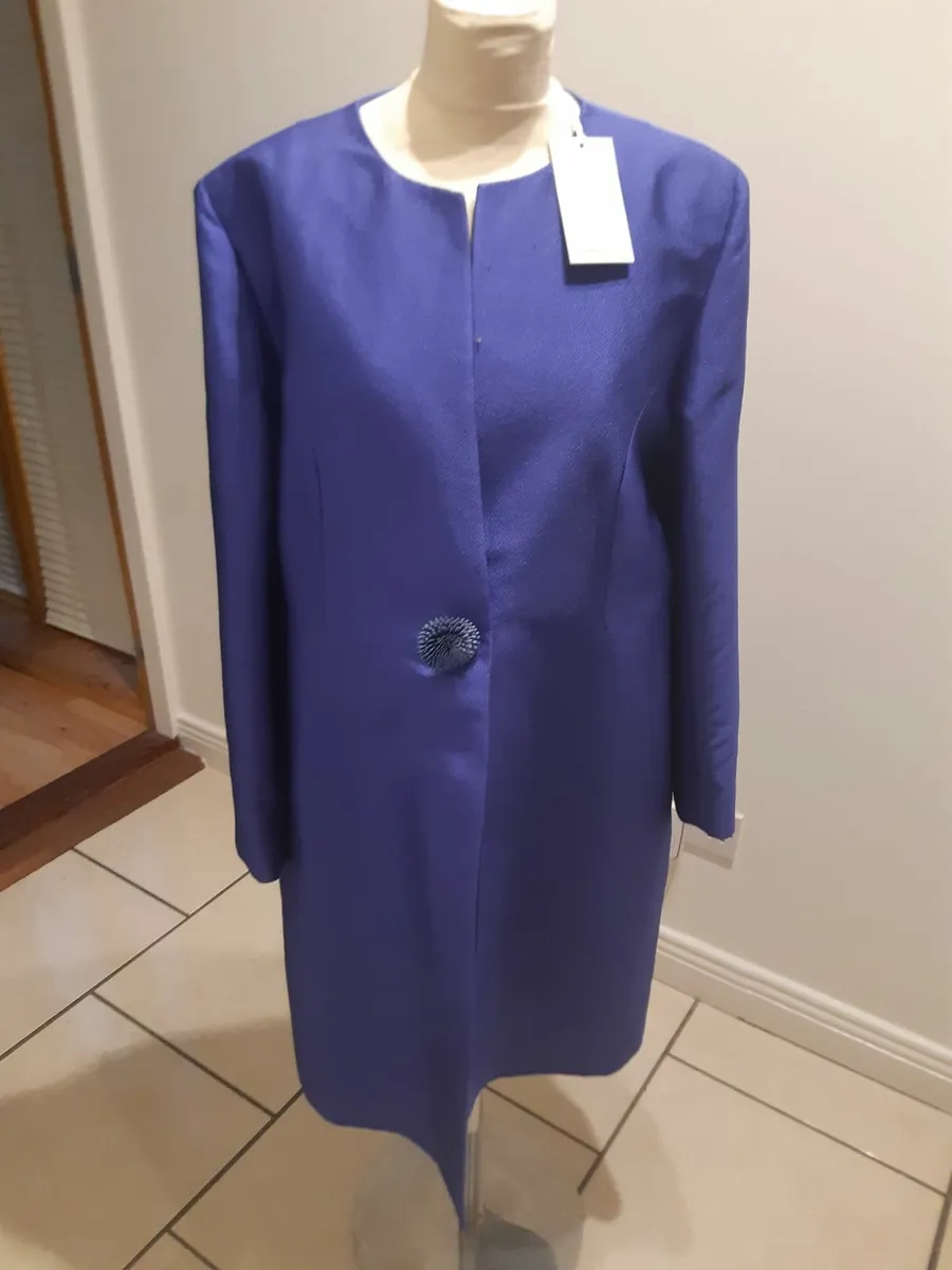 Ladies coat - Image 1