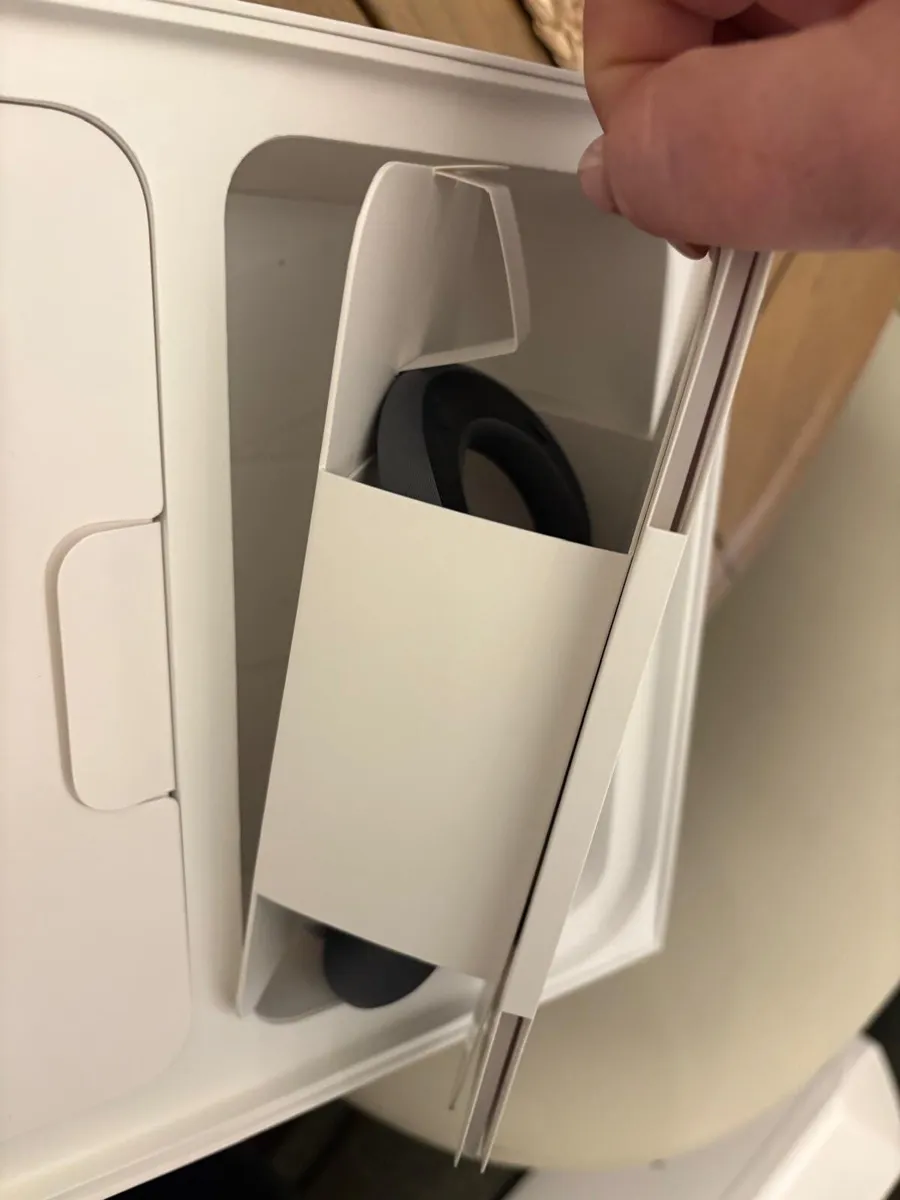 Apple Vision Pro 256gb - Image 4