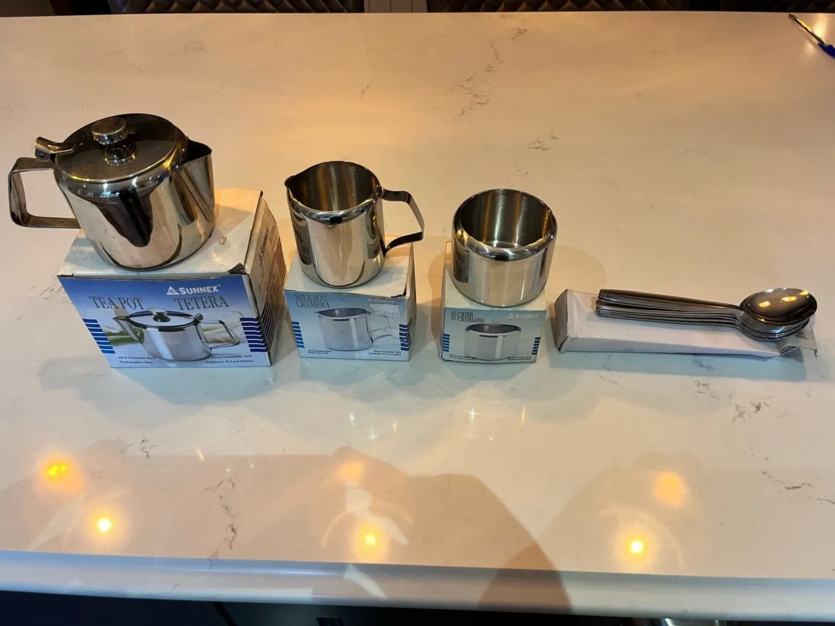 Catering supplies - Image 1