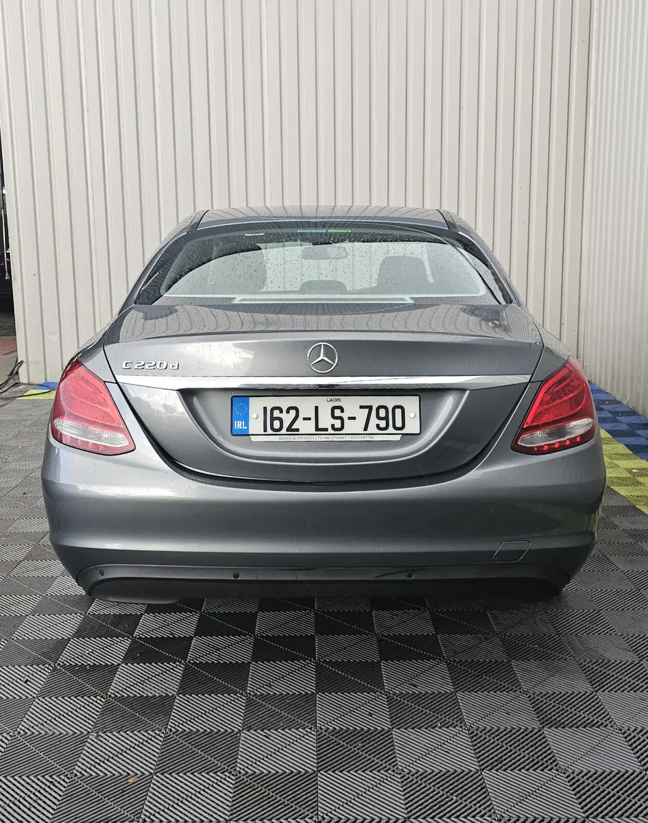 2016 Mercedes-Benz C-Class C 220 2.1D AUTOMATIC - Image 4