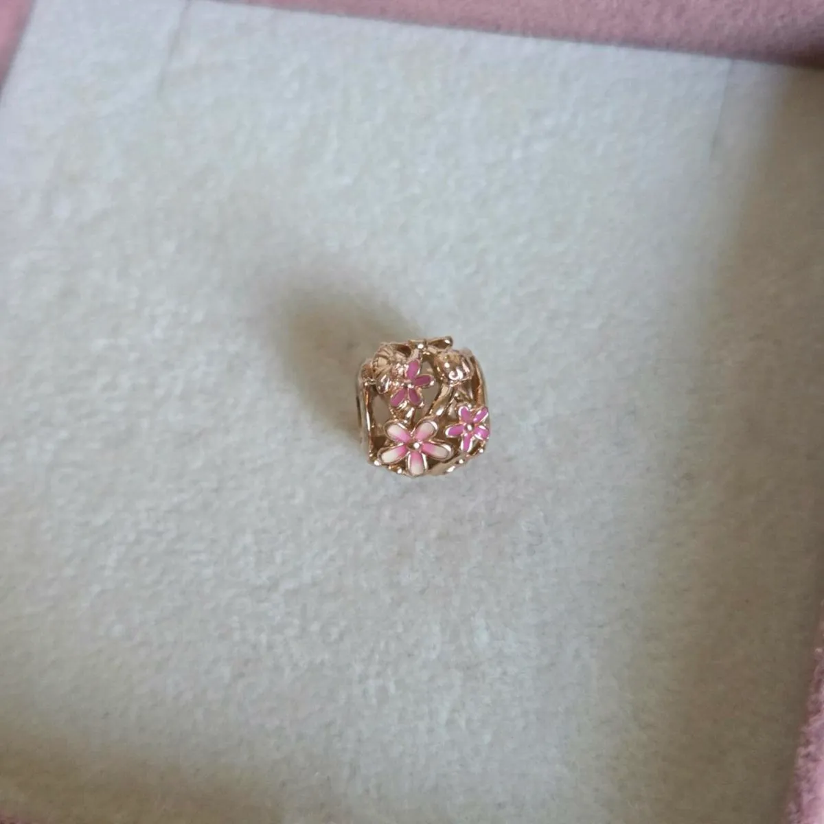 Pandora charm pink daysi flower rose gold - Image 3