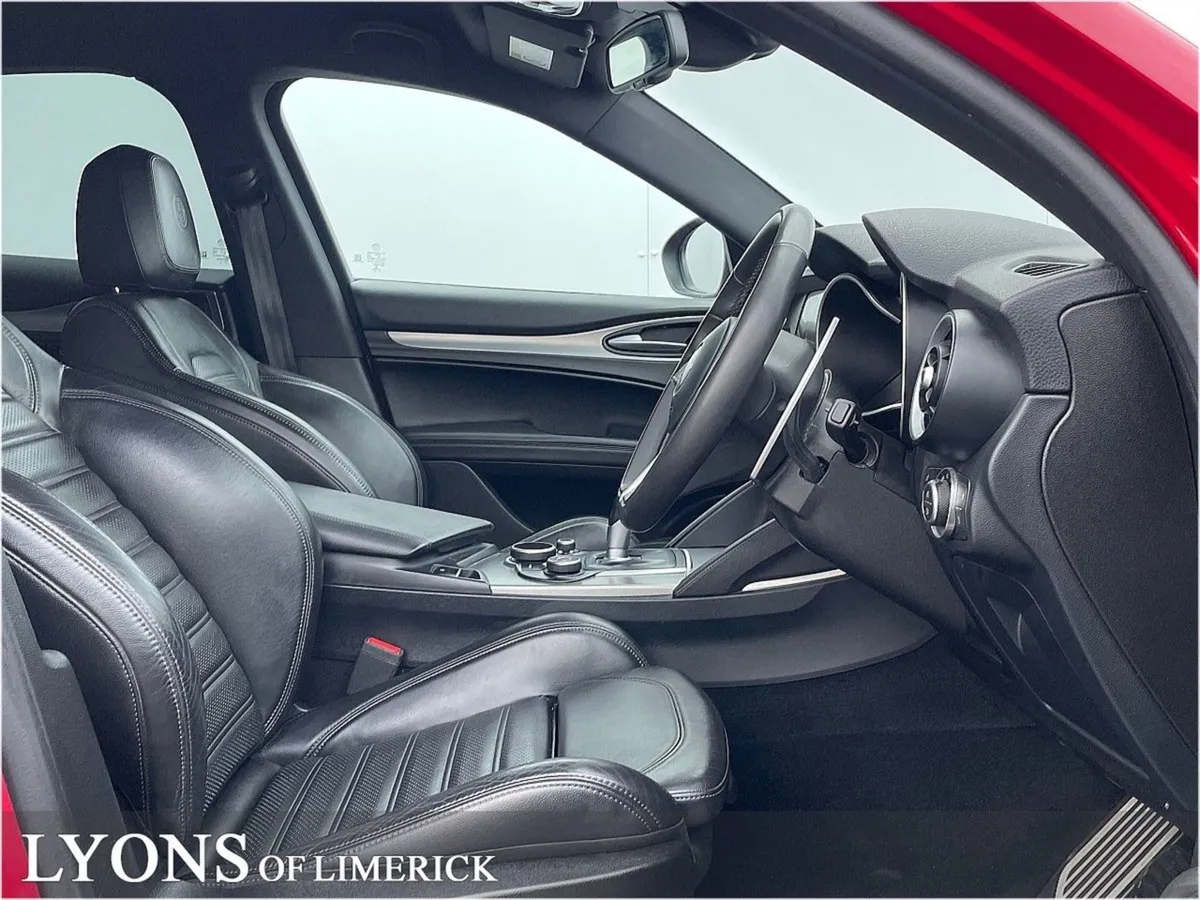Alfa Romeo Stelvio 2.2 JTD 210hp Milano Edizione - Image 4