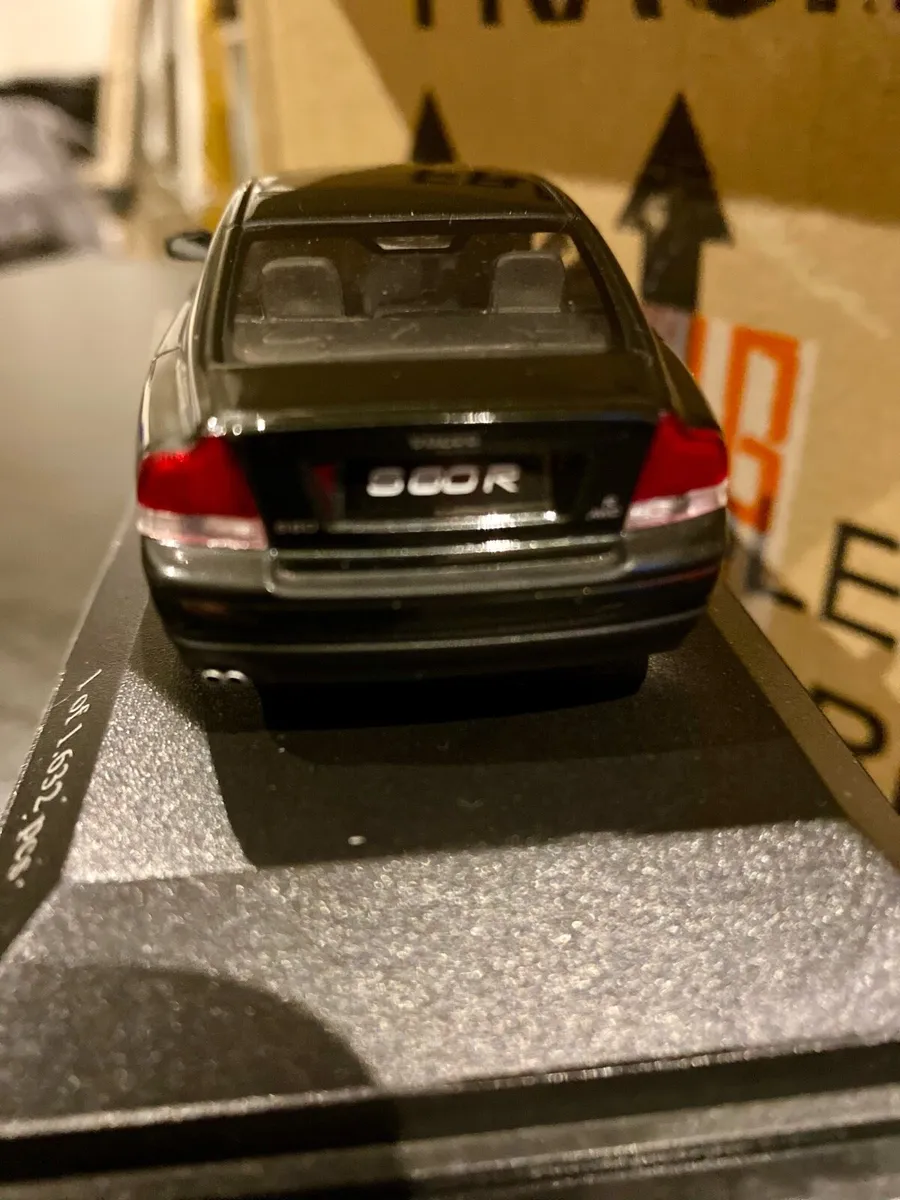 Volvo S60R - Image 3