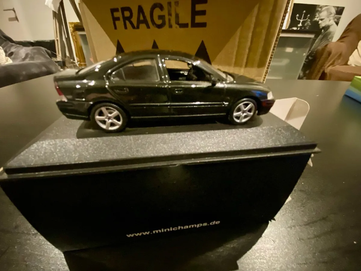 Volvo S60R - Image 4