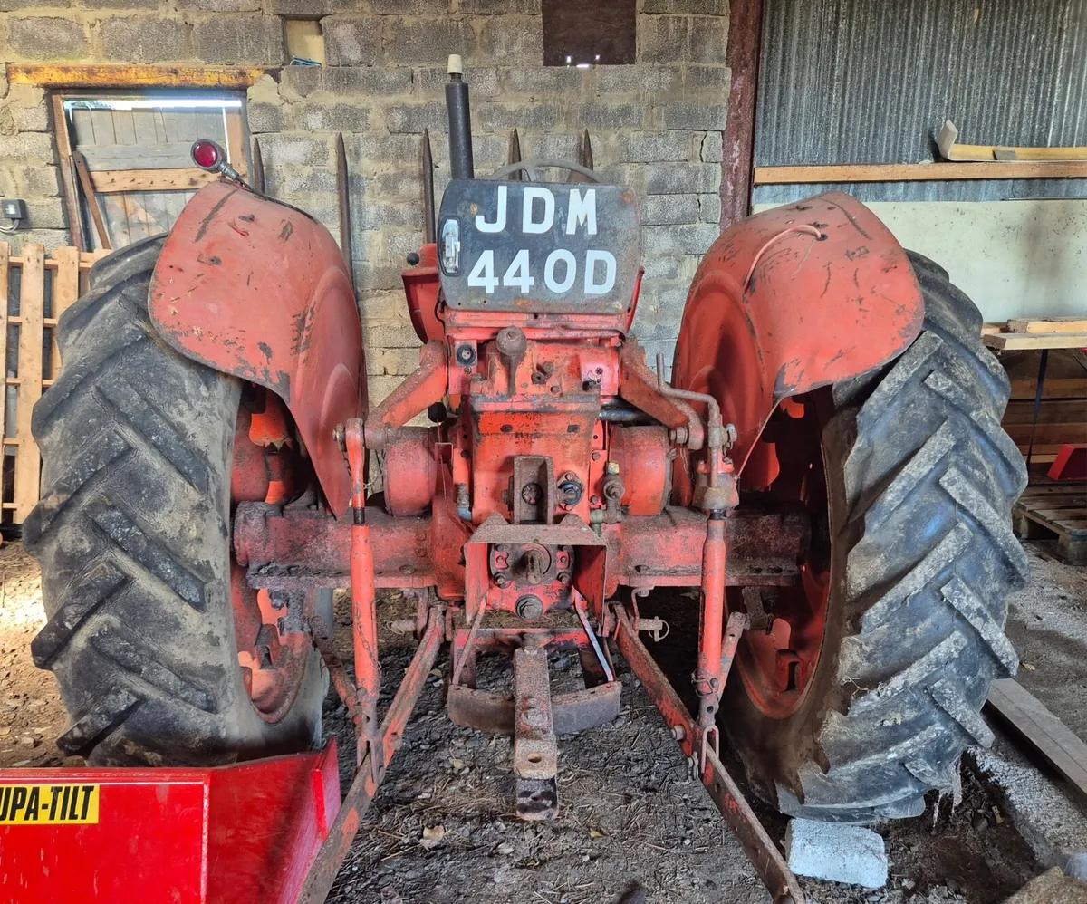 NUFFIELD Tractor 1966 - Image 2
