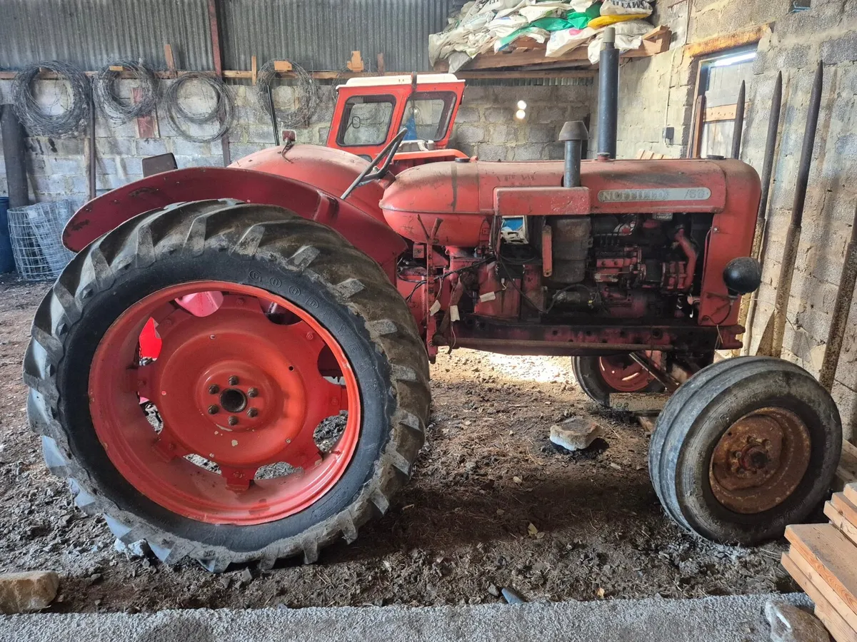 NUFFIELD Tractor 1966 - Image 1