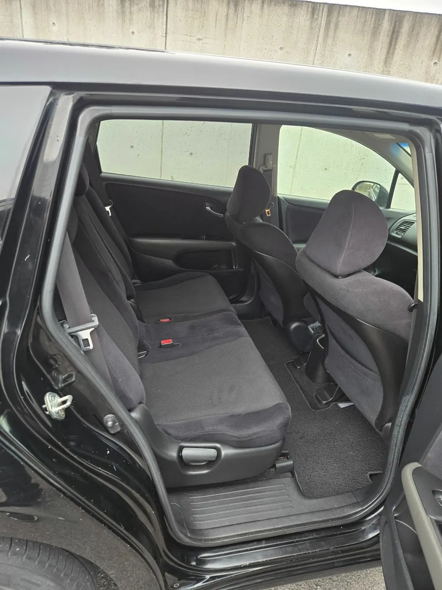 Honda Stream 2009 - Image 3