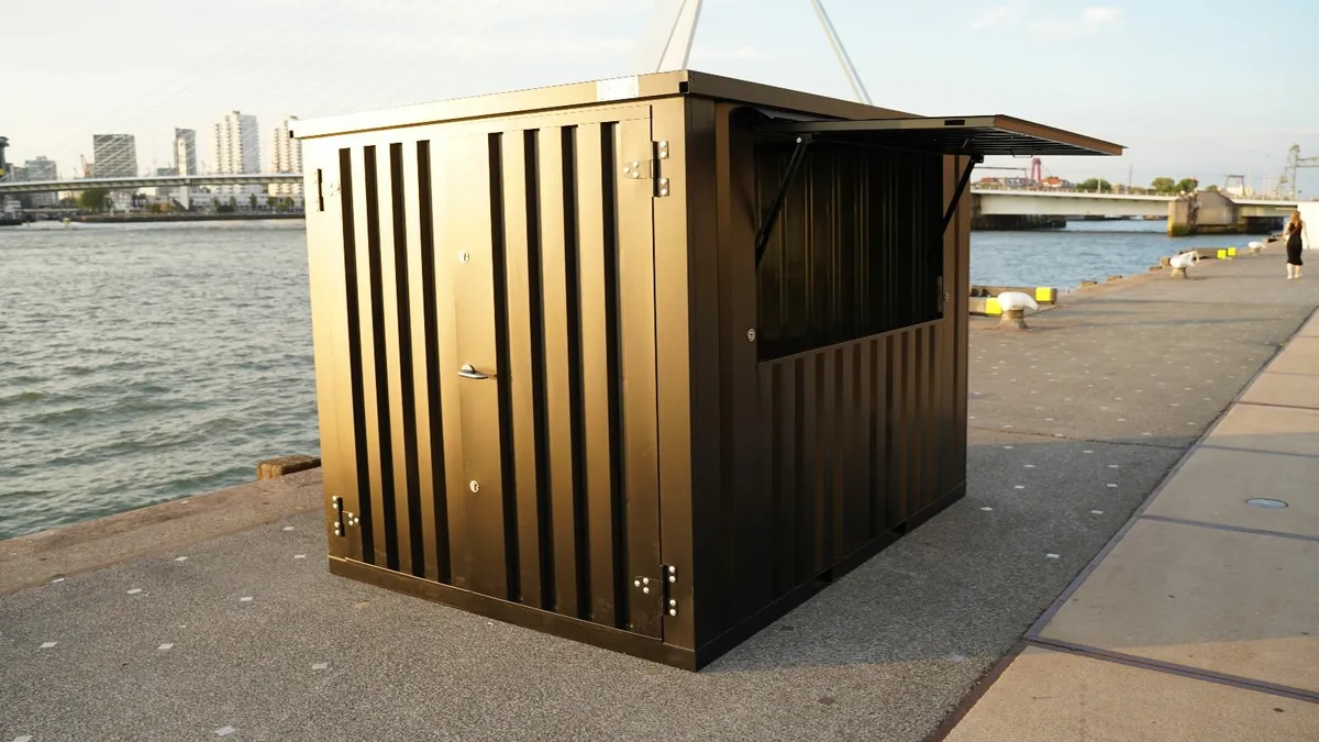 Outdoor Party Bar Container – Serve in Style - Image 3