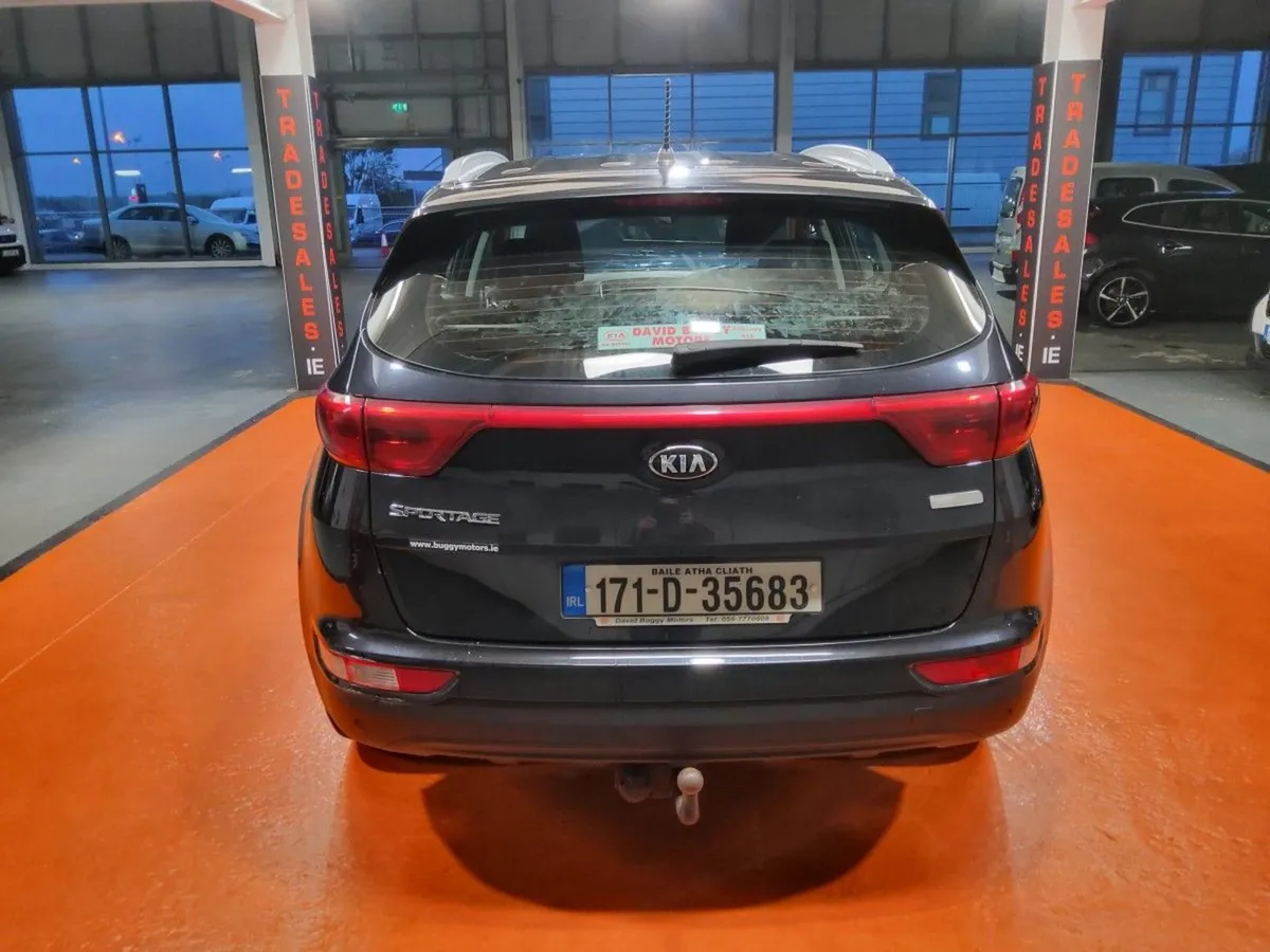 Kia Sportage 1.7 LX - Image 4