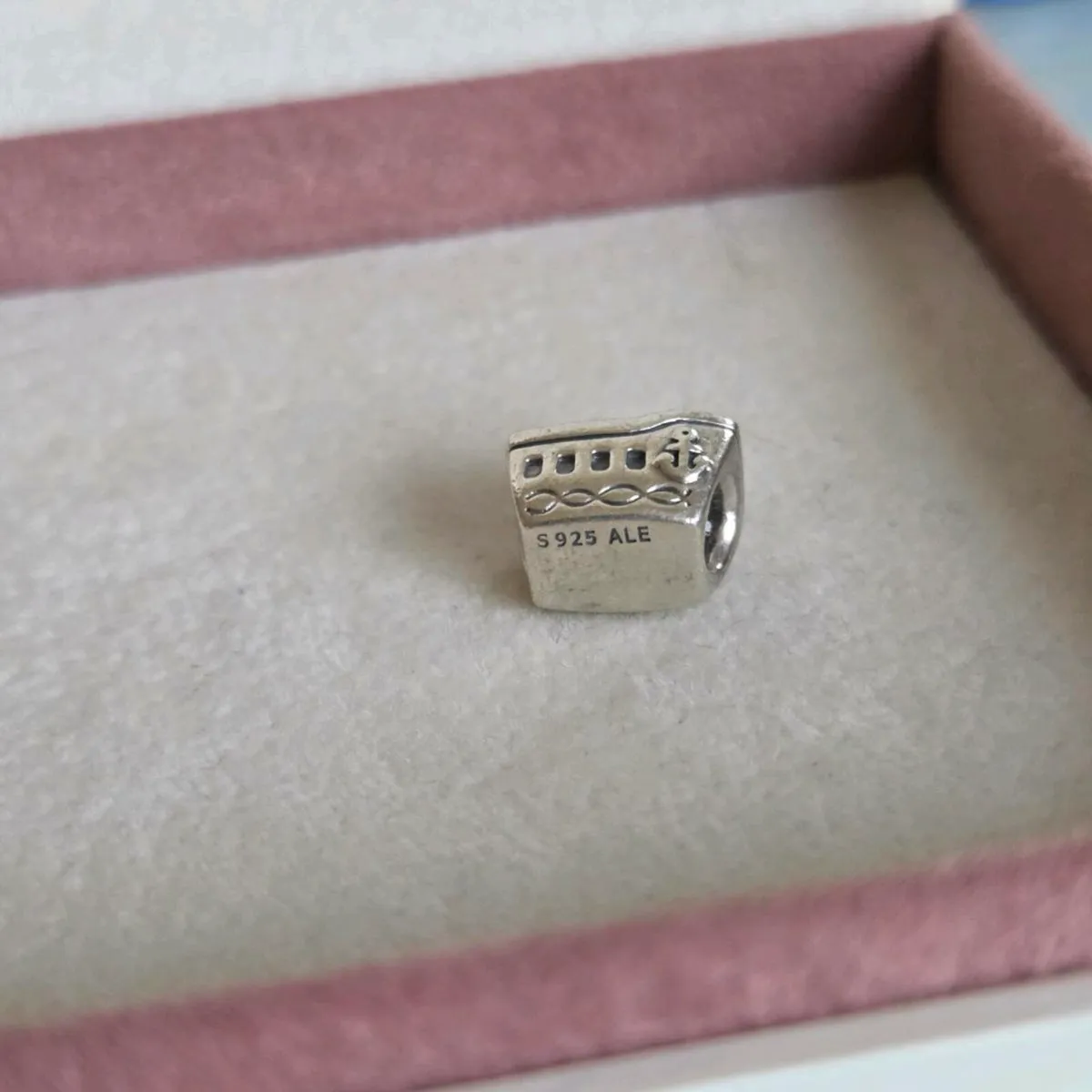 Pandor all aboard cruise ship charm - Image 3