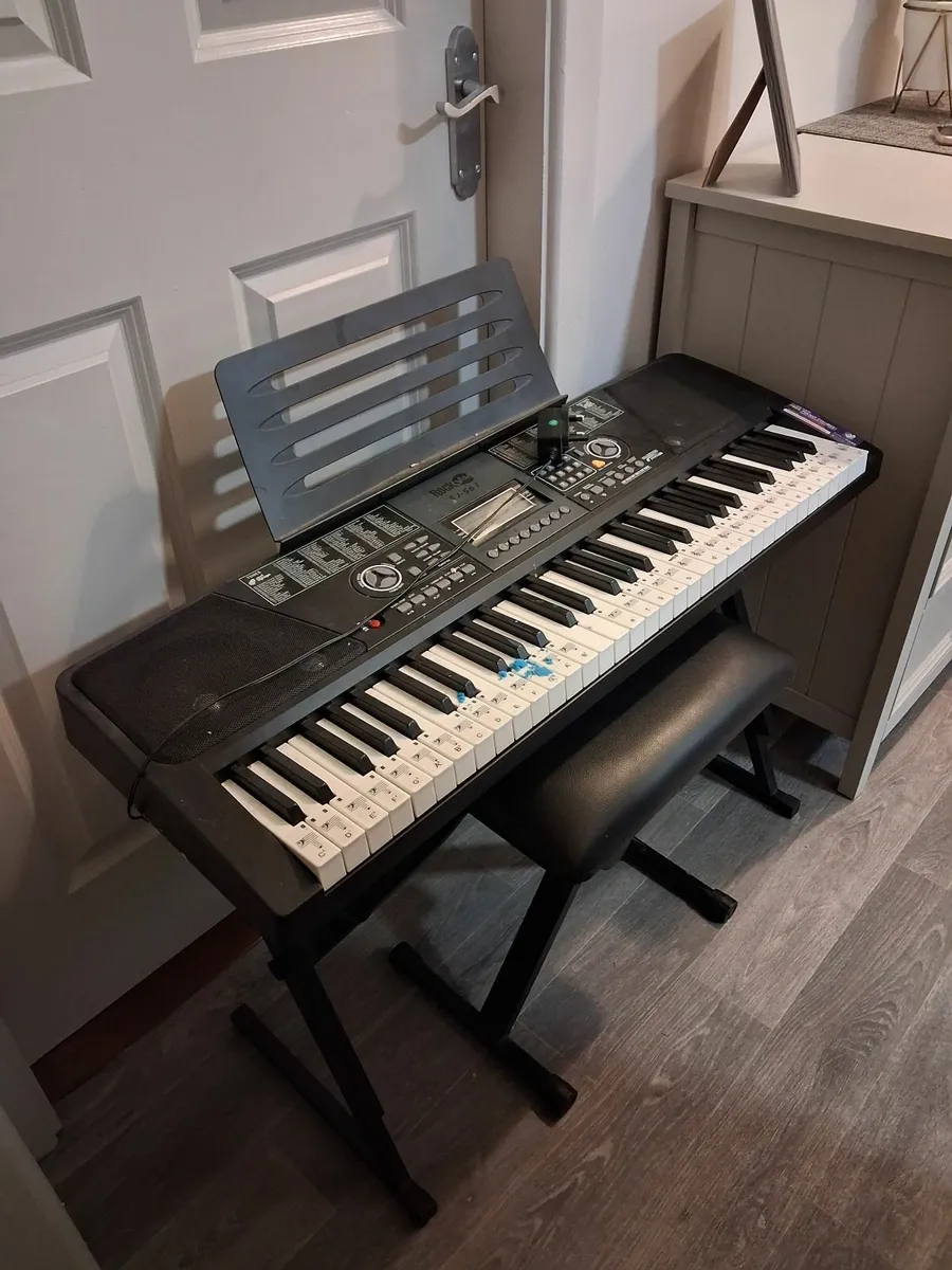 Kids piano - Image 1