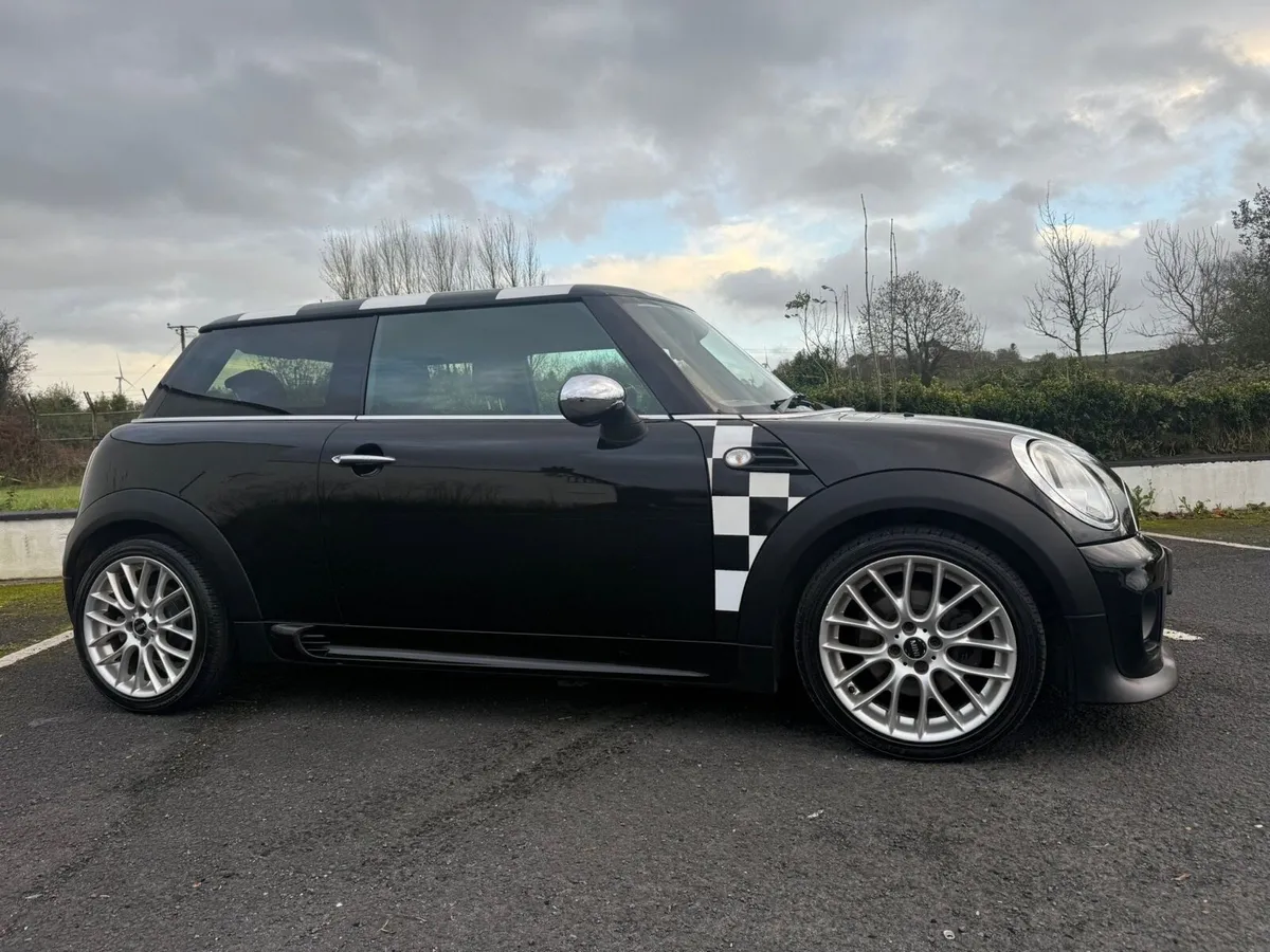 MINI COOPER JOHN COOPER WORKS 2013 1.6 PETROL 2013 - Image 1