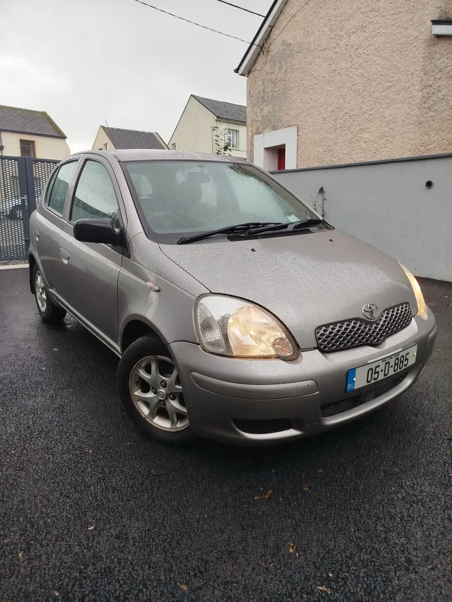 €1750 ✨TOYOTA YARIS with NCT✨ - Image 1
