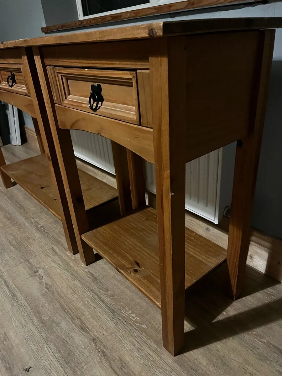 Console table and Lamp table - Image 3