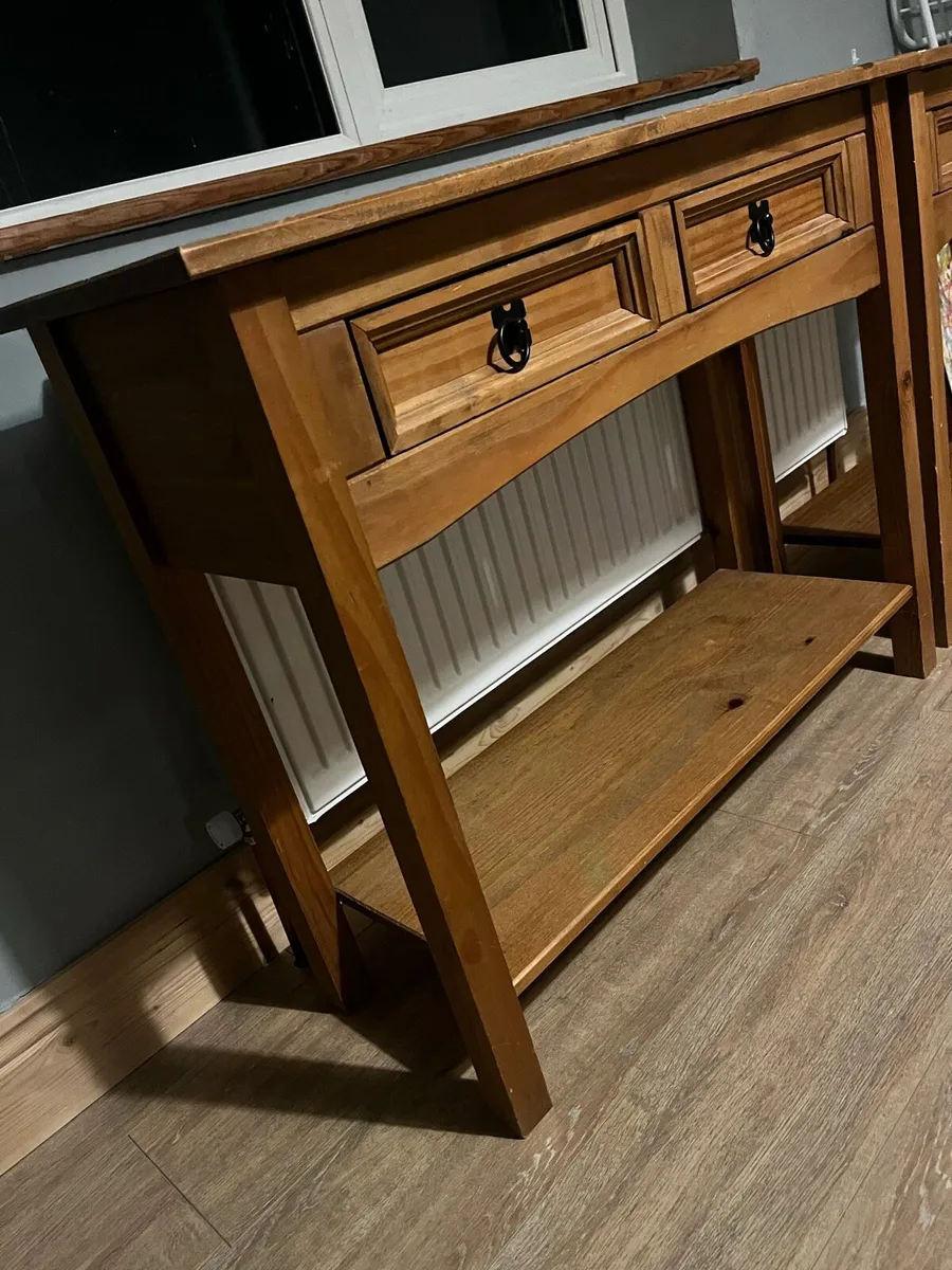 Console table and Lamp table - Image 4