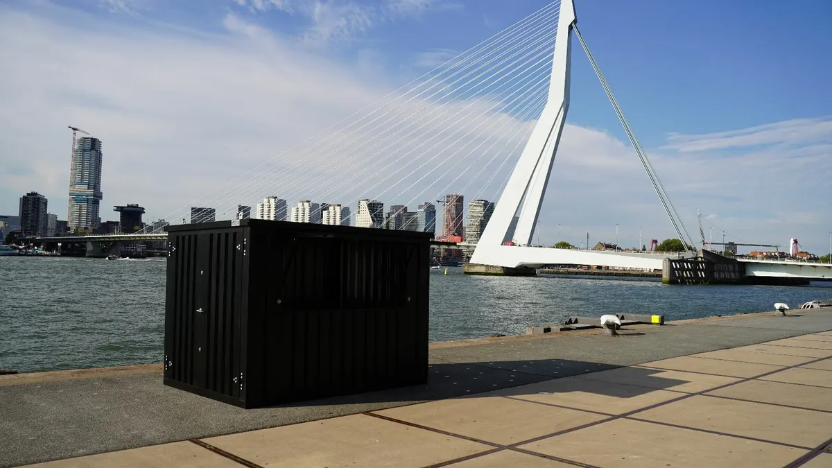 Container Bar Unit – Unique and Practical - Image 3