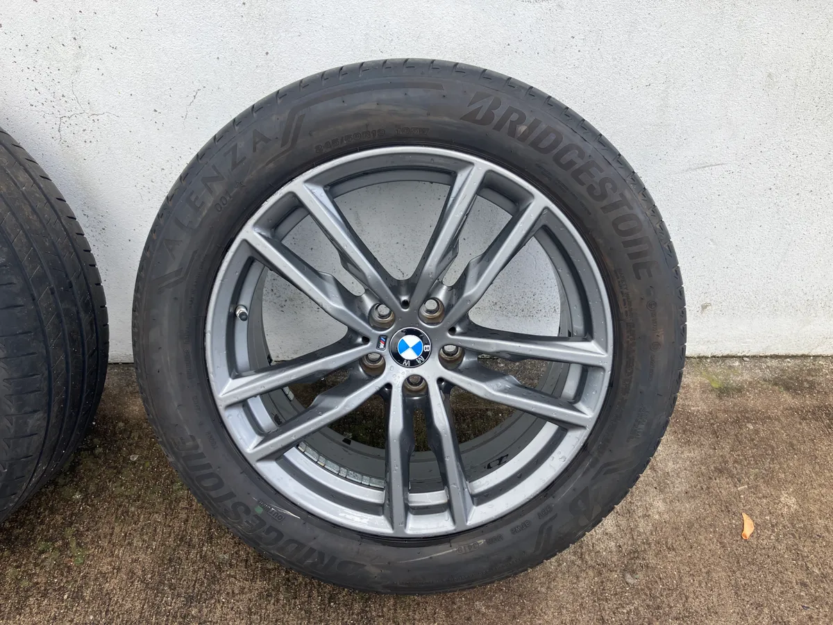 BMW M SPORT 19" ALLOY WHEELS WITH GOOD TYRES - Image 4