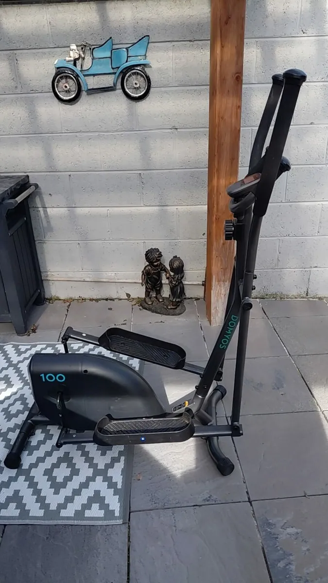 Cross trainer - Image 2