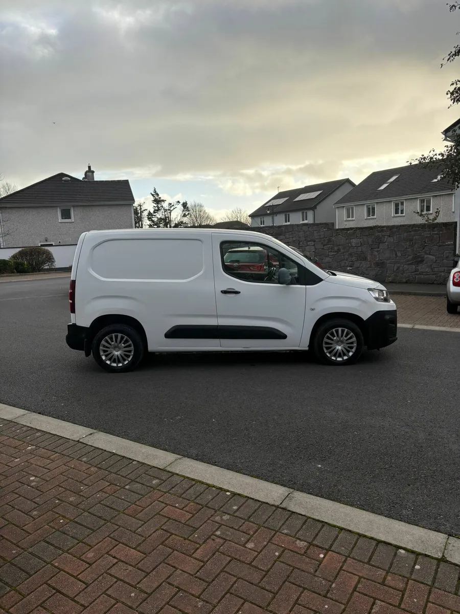 2019 CITROËN BERLINGO - Image 3