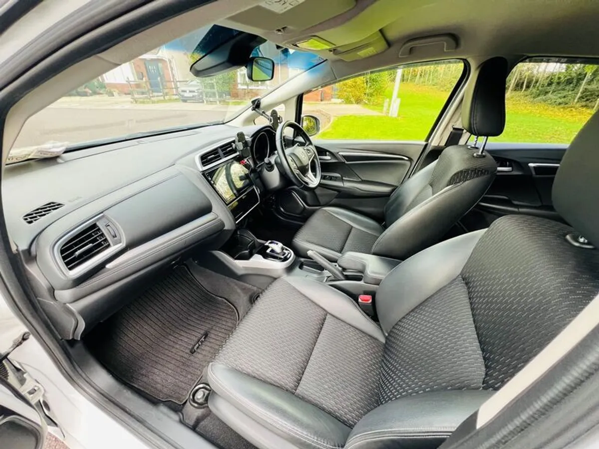 2015 Honda Fit 1.5L - Image 3