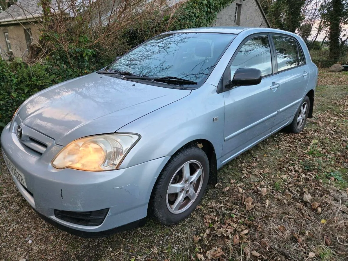 2005 Toyota Corolla - Image 1