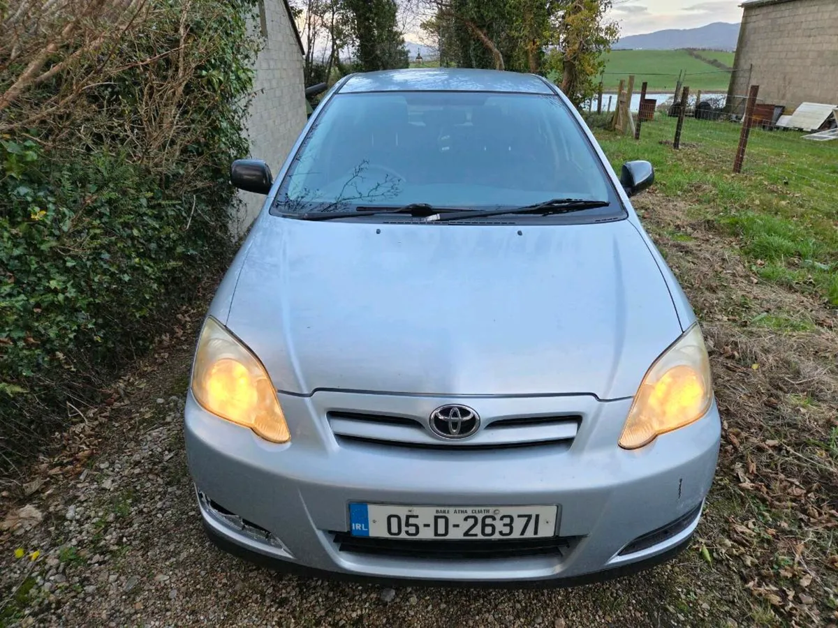 2005 Toyota Corolla - Image 3