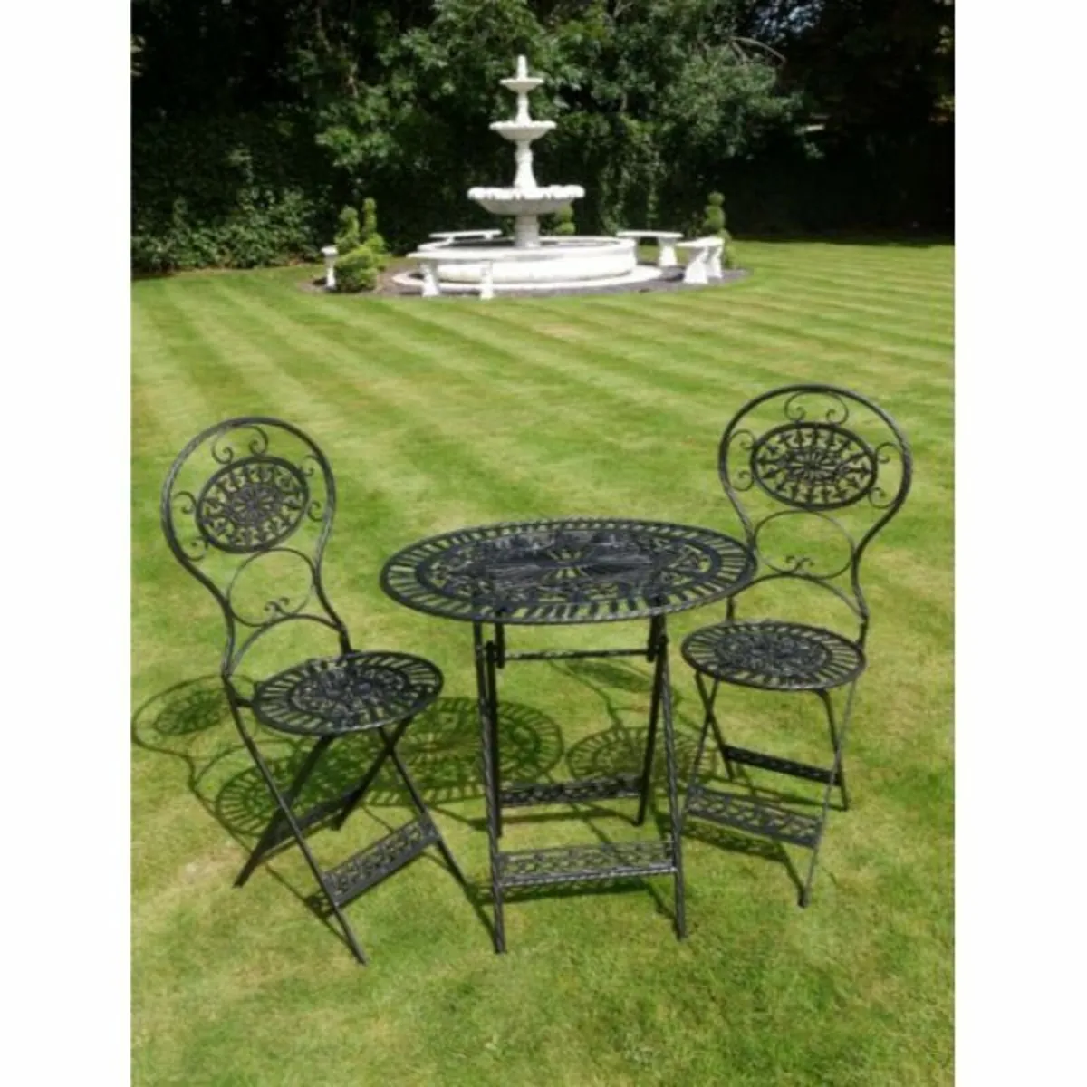 Two seater table and chairs – Oval Black – D1556