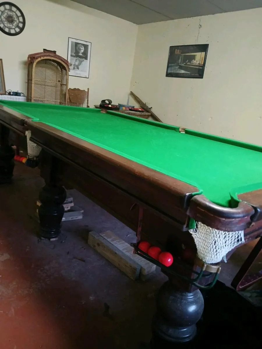 Snooker table - Image 1