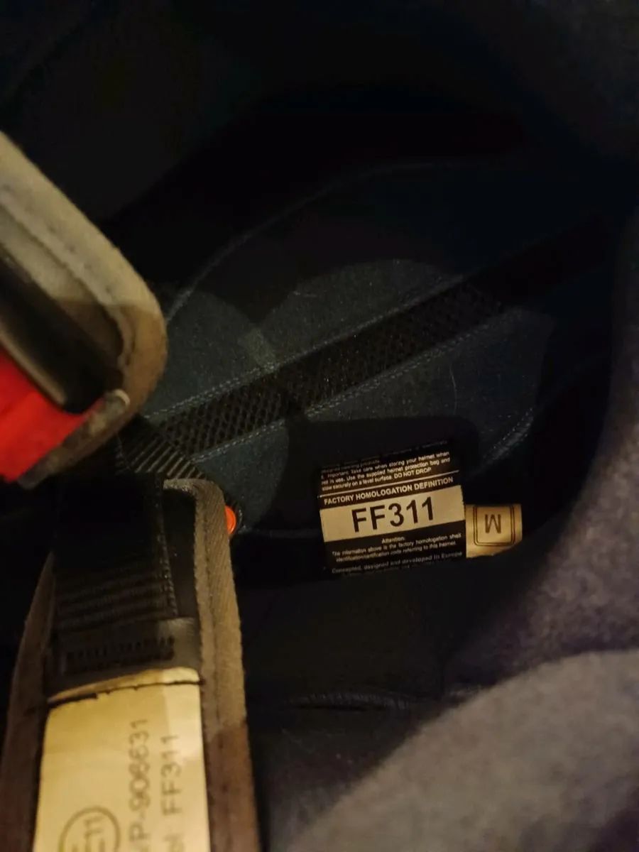 Nitro motorbike helmet - Image 2