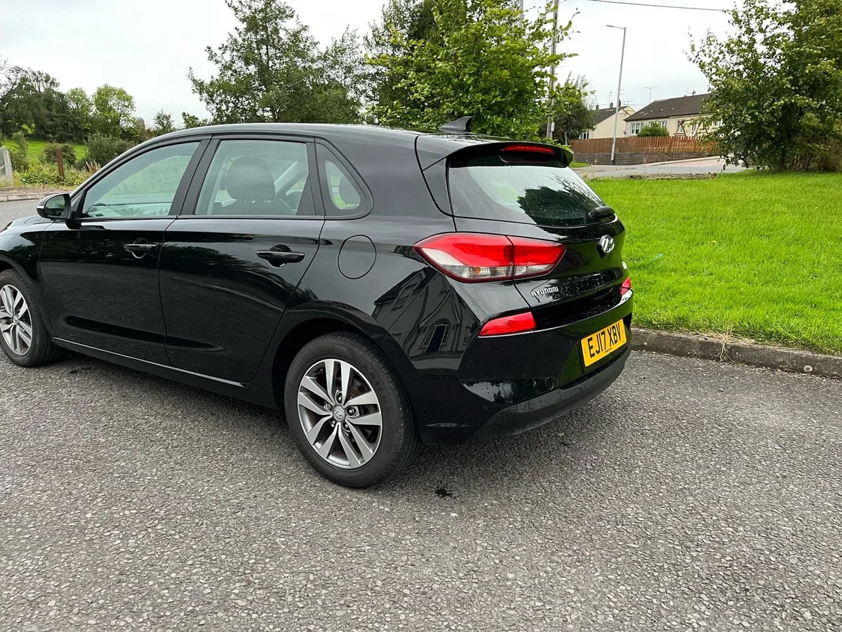 2017 HYUNDAI i30 1.6 CRDI - Image 4