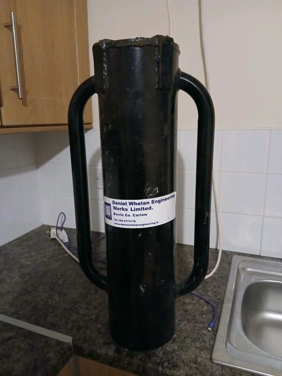 Stick pounds - Image 1