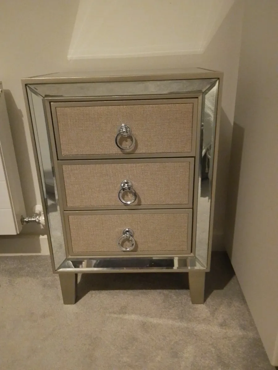 Bedside cabinet - Image 4