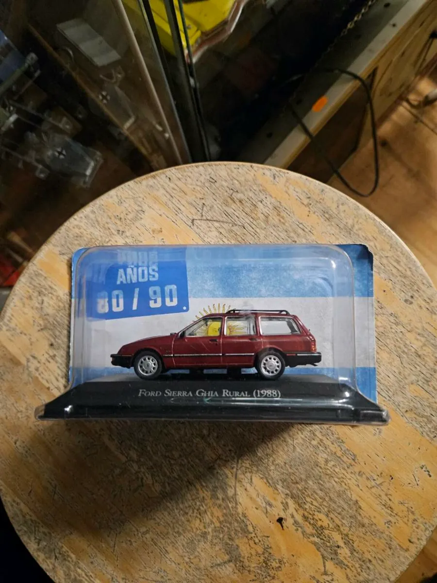 Corgi Atlas Ford Sierra - Image 1