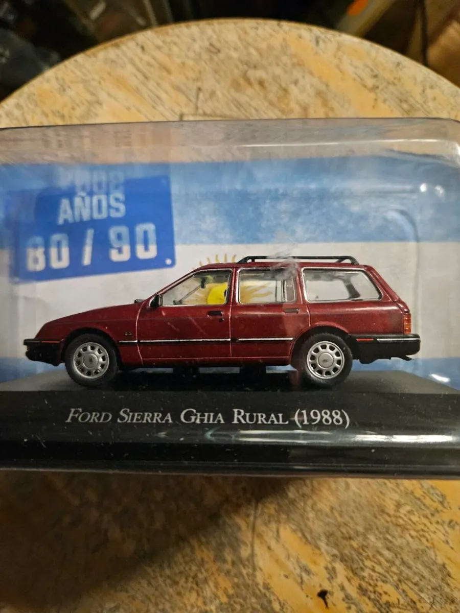 Corgi Atlas Ford Sierra - Image 2
