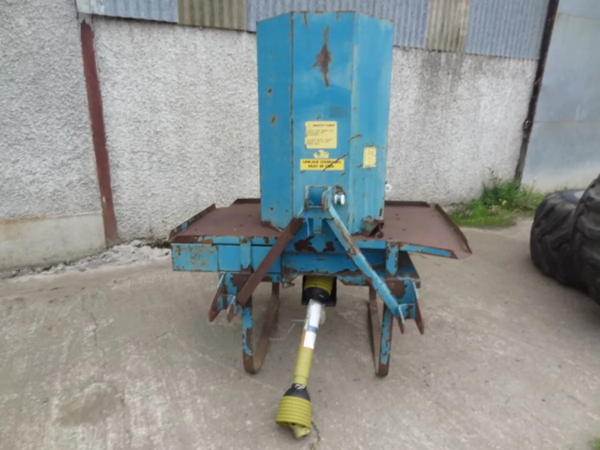 Kidd Bedder Straw Chopper - Image 2