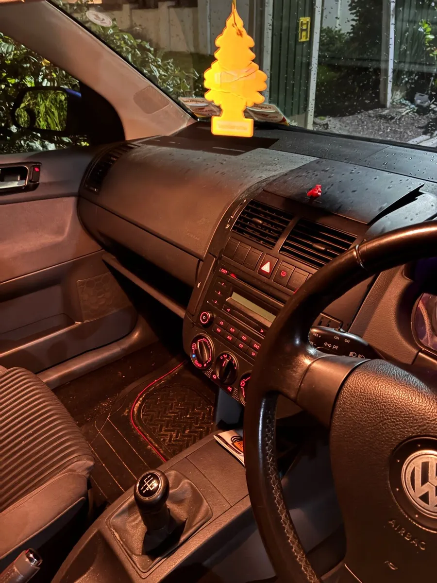 2009 vw polo 1.2 petrol only 3 owners - Image 2